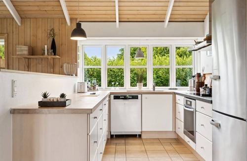 Hasmark Strand House | "Andon" - 320m from the sea by Interhome