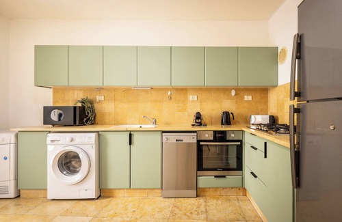 Jaffa Apartment | Andromeda's Charm by Sea N' Rent