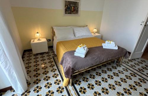 Sorrento City Centre Apartment | Angel's Home