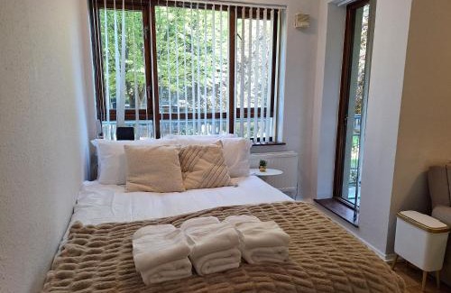 King's Cross Apartment | Angel's Nest