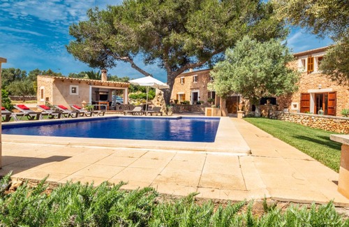 Campos House | Angoixes