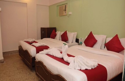 Mumbai House | Anil Guest House Santacruz East