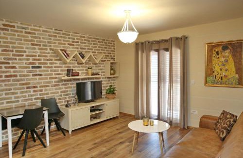 Kotor Apartment | Anja