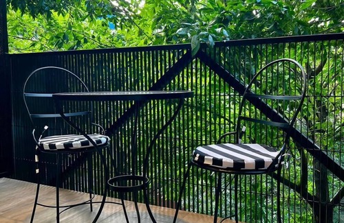 Villa Crespo Apartment | Antezana Bh Rentals