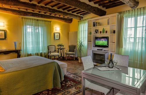 Lucca Historical Center Hotel | Antica Residenza dell'Angelo