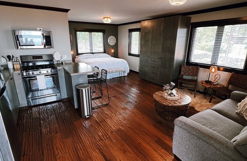 Holualoa Apartment | Anuhea House, a charming studio in beautiful Holualoa, Hawaii.