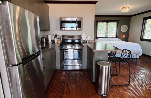 Holualoa Apartment | Anuhea House, a charming studio in beautiful Holualoa, Hawaii.