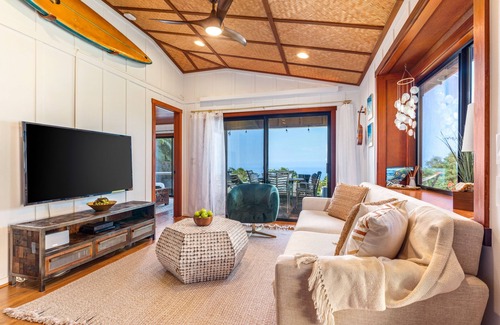 Kahaluu-Keauhou House | Aolani Coffee Cottage w/ Ocean Views & AC!