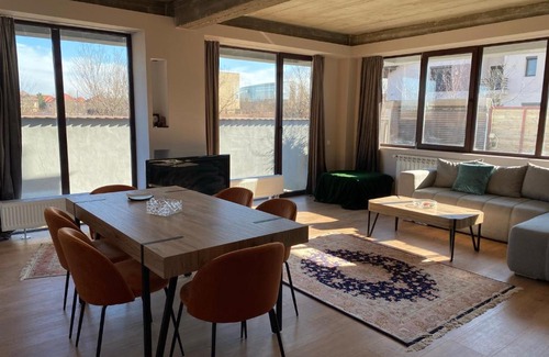 Sector 1 Apartment | Ap cu gradină Padureă Băneasa