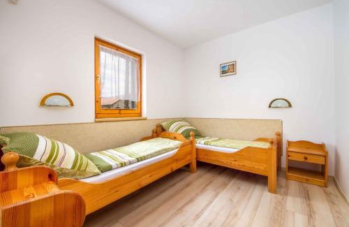 Balatonmariafurdo Apartment | Apartments Balatonmariafürdo 19512
