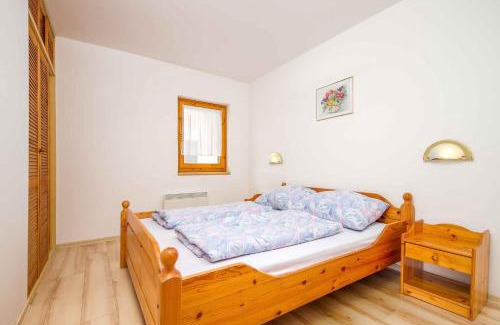 Balatonmariafurdo Apartment | Apartments Balatonmariafürdo 19512