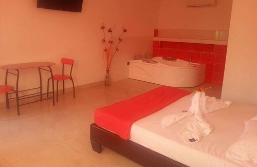 Cali Hotel | Apartahotel Barcelot