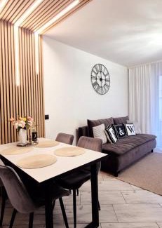 Mielno Apartment | Apartament Black-White