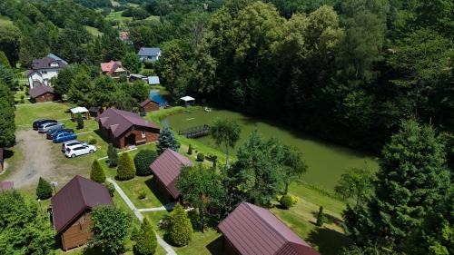 Ustrzyki Dolne House | Apartament domki pokoje Zawoje" Solina