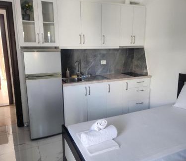 Ksamil Apartment | Apartament Luani