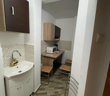 Horezu Apartment | Apartament Mioritza 2B