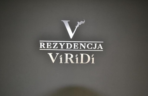 Gliwice Apartment | Apartament SZMARAGDOWY z garażem Centrum Gliwic-Klimatyzacja