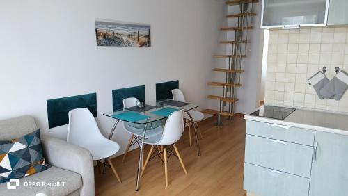 Mielno Apartment | Apartament za wydmą Sosnowa 13
