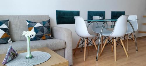 Mielno Apartment | Apartament za wydmą Sosnowa 13