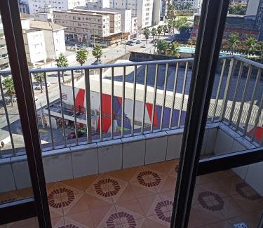 Guilhermina Apartment | Apartamento ótima localização 50mts Guilhermina