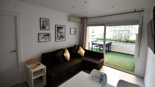 Castelldefels Apartment | Apartamento 2 habitaciones y magnífica terraza