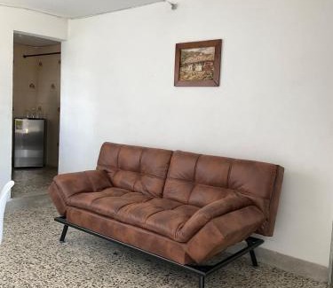 Medellin Apartment | Apartamento cómodo en Medellín