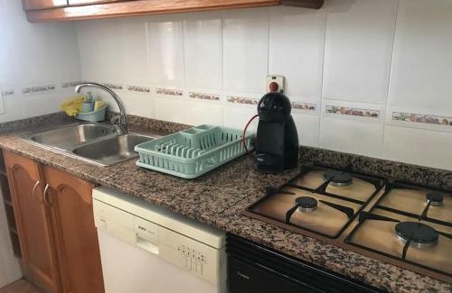 Jesus Apartment | Apartamento cómodo y espacioso con parking