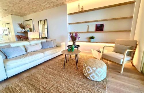 Altea la Vella Apartment | Apartamento con vistas a la sierra de Altea