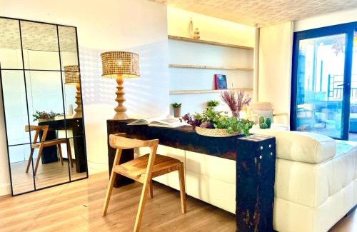 Altea la Vella Apartment | Apartamento con vistas a la sierra de Altea