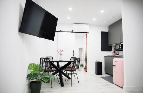 San Francisco-Ribera Apartment | Apartamento Deluxe Lineros 34 con parking a 150 mts