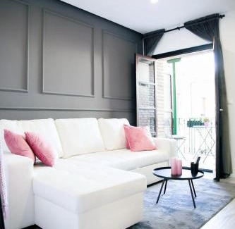 San Francisco-Ribera Apartment | Apartamento Deluxe Lineros 34 con parking a 150 mts