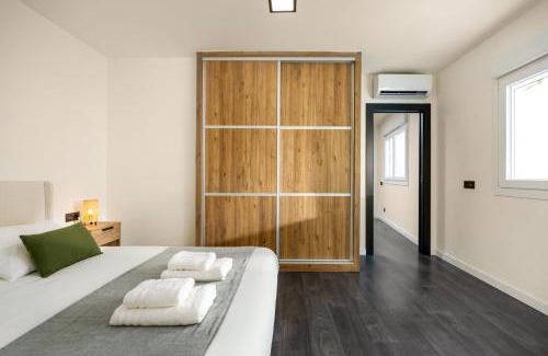 Rincon de la Victoria Apartment | Apartamento Italia 2, Newly Renovated, AC & WiFi