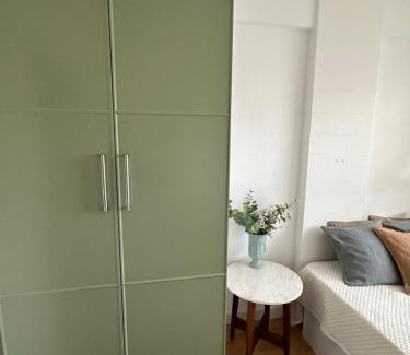 Faro de Cullera Apartment | Apartamento in Cullera. Spain