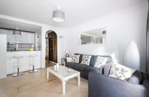 Marbella Apartment | Apartamento Las Cancelas I