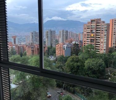 El Tesoro Apartment | Apartamento Panoramico en Poblado, Medellin