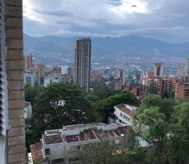 El Tesoro Apartment | Apartamento Panoramico en Poblado, Medellin