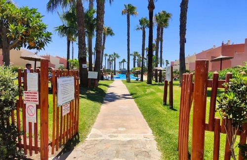Atlanterra Apartment | Apartamento reformado en Urb. Jardines de Zahara