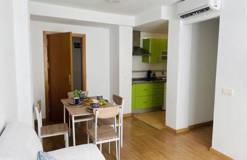 Nerja City Centre Apartment | Apartamento San Miguel by At Home Costa del Sol