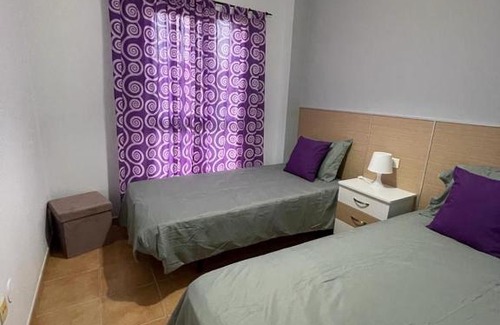Sardina Apartment | APARTAMENTO SOL Y PLAYA CON PISCINA y WIFI