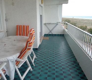 Canet de Berenguer Apartment | Apartamento tradicional