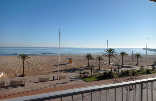 Grau i Platja Apartment | Apartamentos Bonaire 1ª Linea Wifi Solo Familias Serviplaya