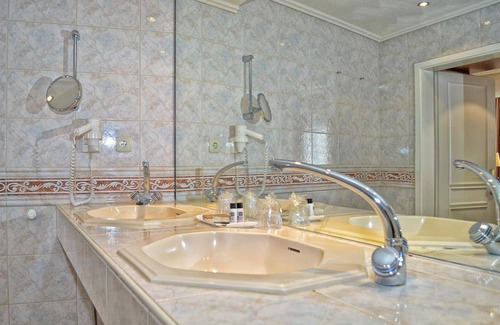 Monschau Apartment | Aparthotel ∙ 3 bedrooms ∙ 5 guests