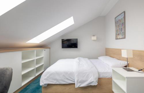 Srodmiescie Apartment | Aparthotel Esencja Warszawy Nowy Świat