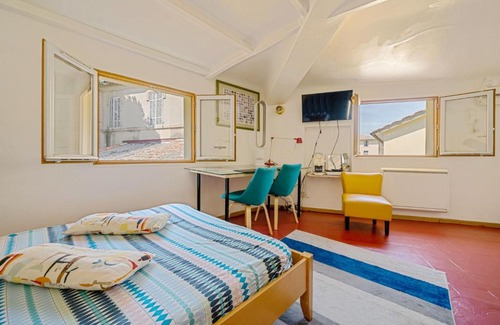 Aix-en-Provence Historic Centre Apartment | Aparthotels in France