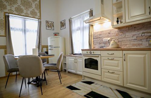 Banska Stiavnica Apartment | Apartmán v Hellov dome