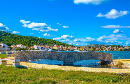 Bilice Apartment | Apartman Cvita