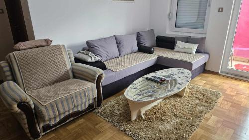 Lazi Apartment | Apartman Elijana