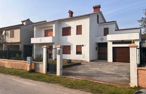 Valdebek Apartment | Apartman Grzic