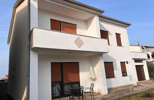 Valdebek Apartment | Apartman Grzic