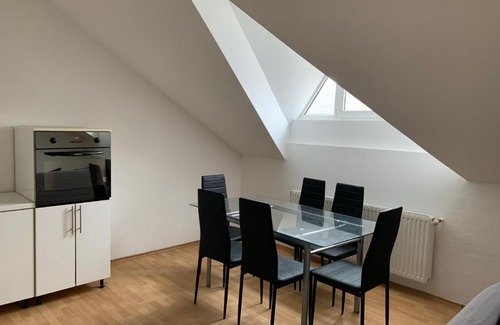 Cepin Apartment | Apartman HM
